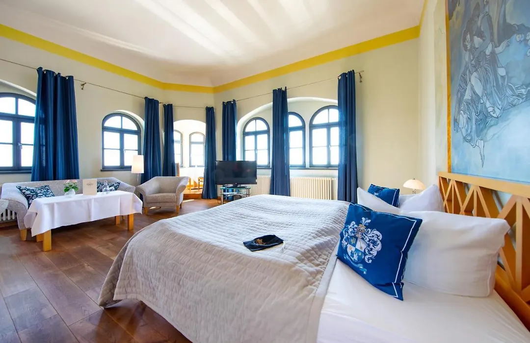 Spitzhaus-1